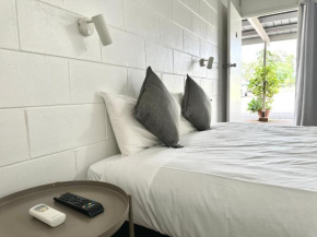 Sawmill Hotel Motel, Wondai